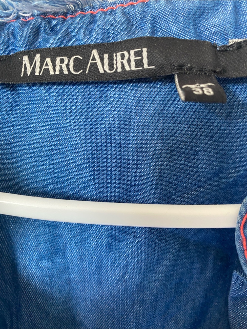 Marc Aurel Sleeveless Frayed Denim Button-Down - Blue - Picture 3 of 4